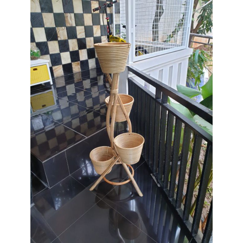 COVER POT ROTAN 4 SUSUN/ STANDING POT TANAMAN