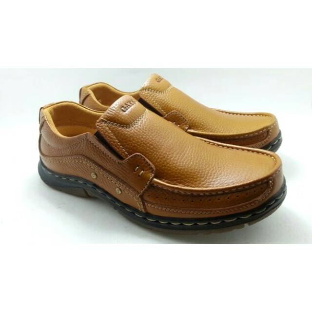 Sepatu kulit pria GATS BR 5502