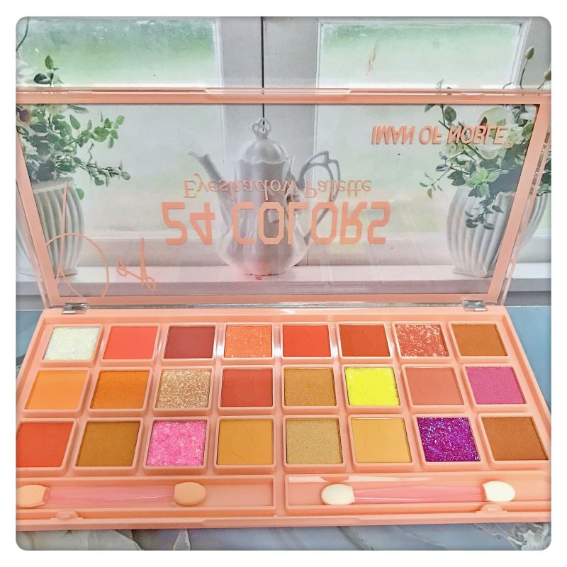 EYESHADOW PALLETE IMAN OF NOBLE 701-24