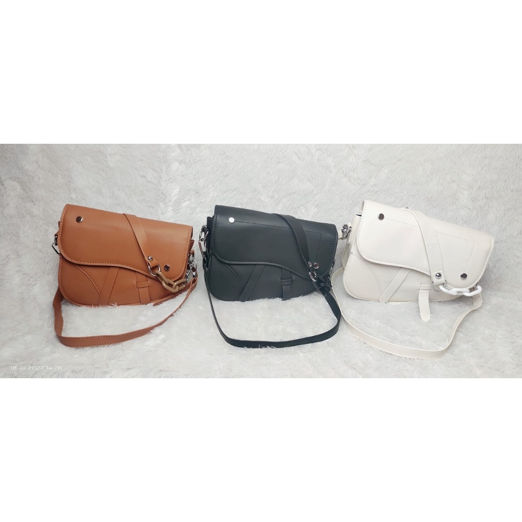 TASHAPPY GT1773 tas SELEMPANG Saddle Bag wanita import model korea supplier tas import BQ3478