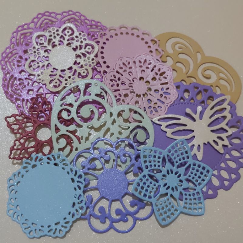 

10 Pcs Diecut Warna Random Untuk Journaling Jurnal Scrapbook