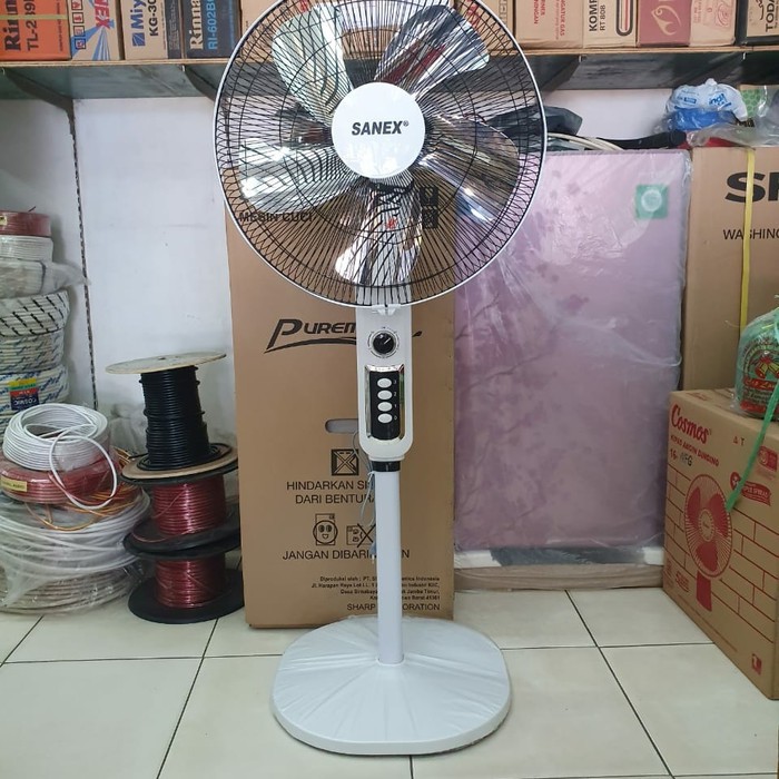 Kipas Berdiri / Stand Fan Sanex 18 Inch Baling-baling Stainles / Kipas Murah (PENGIRIMAN KHUSUS OJEK ONLINE)