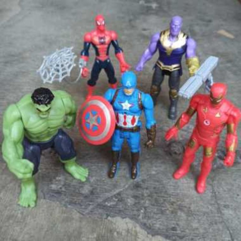 Mainan Robot superhero avenger 4 isi 5pcs