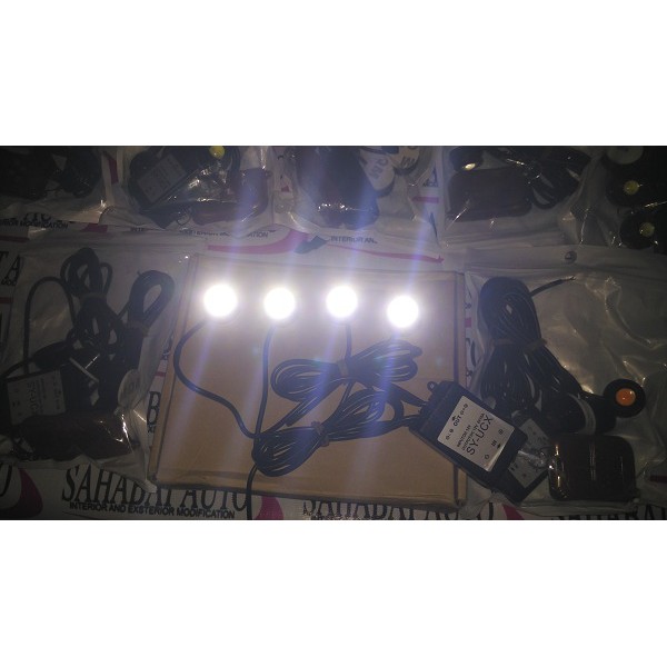 Led Eagle Eye Warna Putih Strobo 4 Led 12 Watt