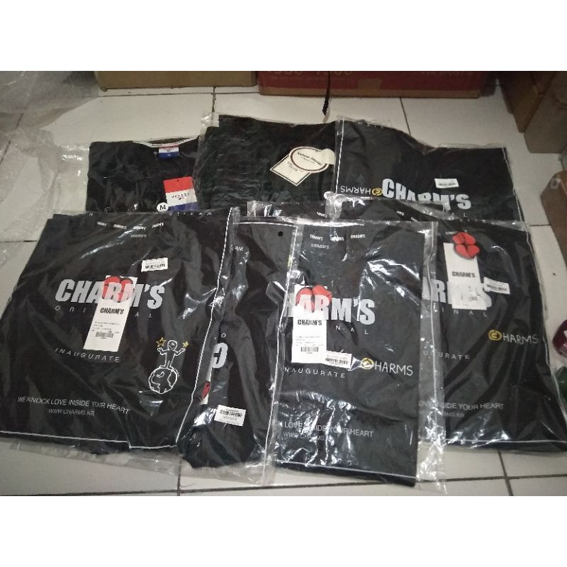 T-Shirt Charms x Pentagon (NO PC CHARMS PENTAGON)