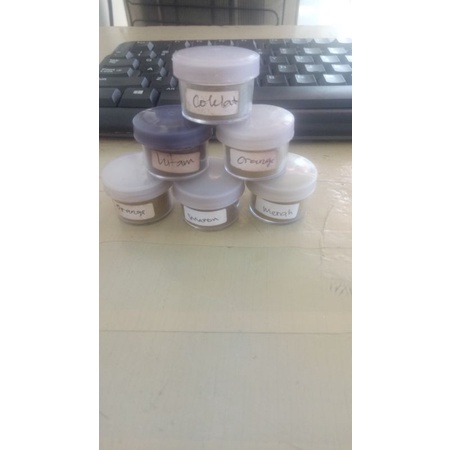 Pacar kuku bubuk halal