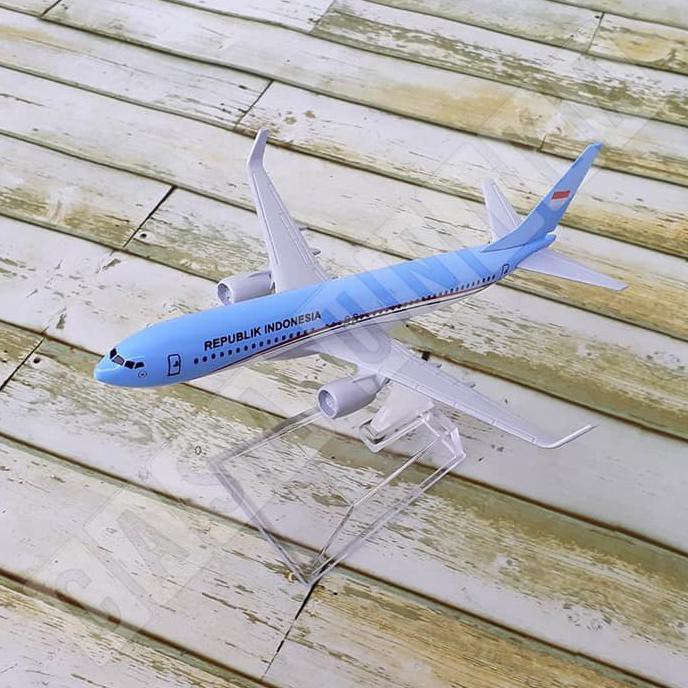 Mantap Ri Republik Indonesia Boeing B737 - Diecast Miniatur Pesawat Presiden Hot Sale