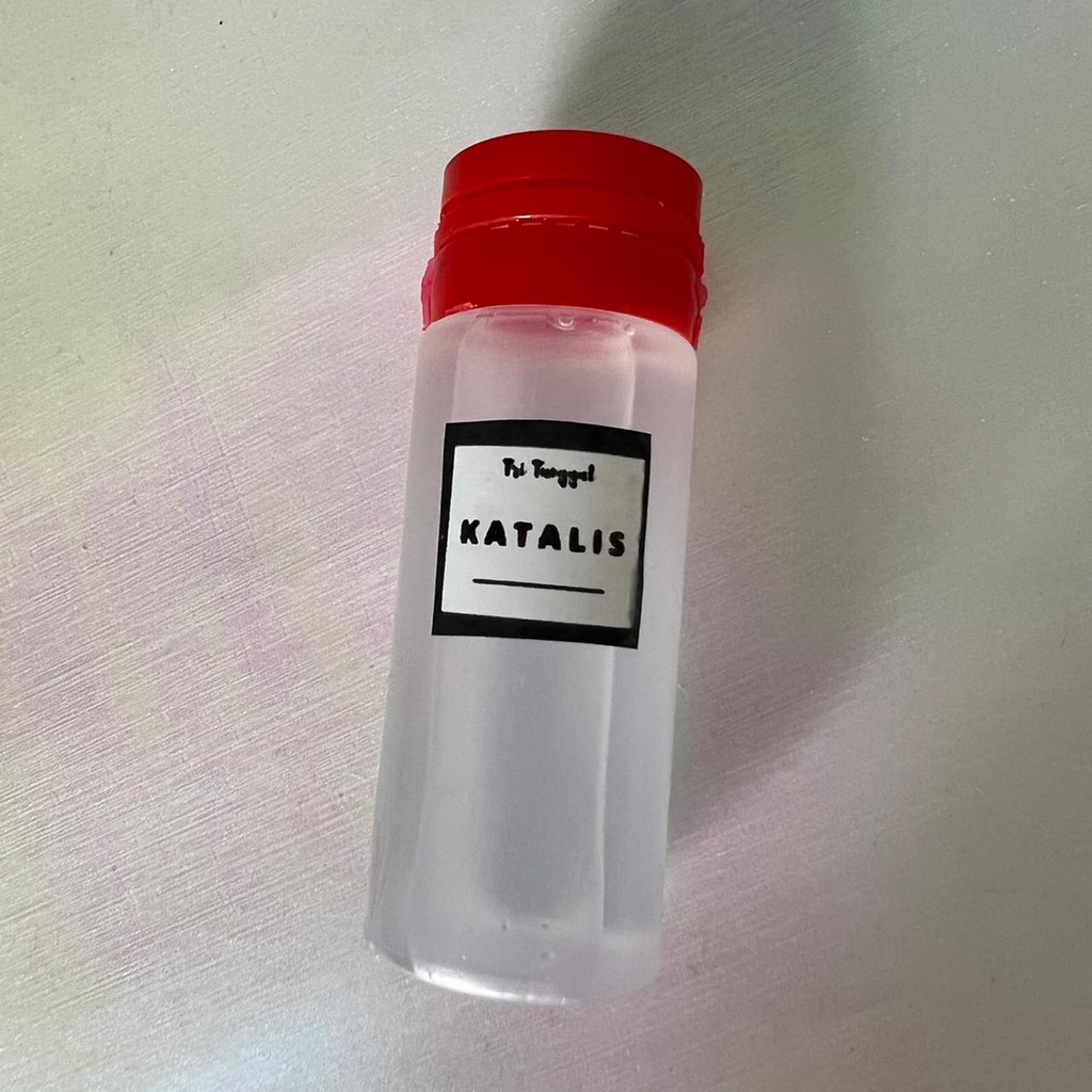 Katalis 50ml GROSIR PRAKARYA MALANG Catalis Fiber Acrylic DIY Keruh Bening Botol Bottle Transparan Kimia Senyawa Alam Getah Beku High Quality Kualitas Terbaik Resin Kerajinan Art Seni Kesenian Usaha Bahan Cair Craft Crafting Prakarya Kertakes