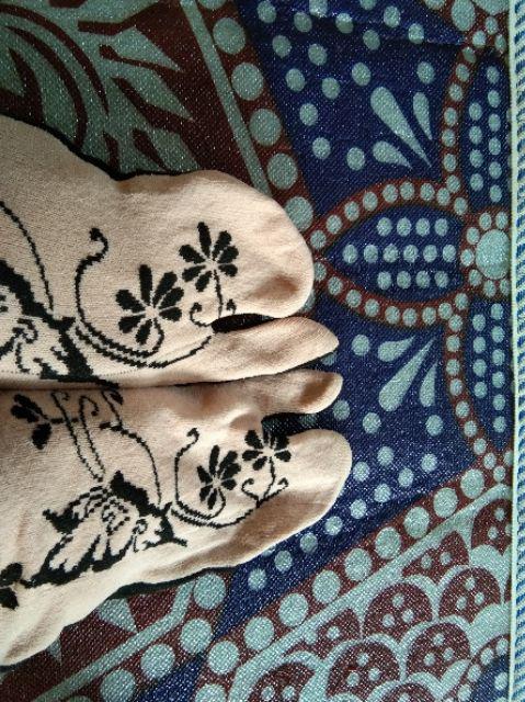 Ecer Rp.525 Paket/pcs Isi (1 Hanger Bebek+1 Plastik Kaos Kaki Kaca)