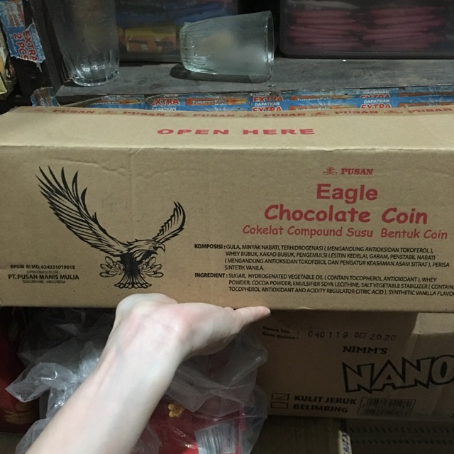 

Eagle chocolate coin