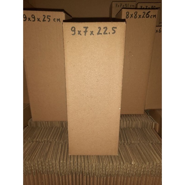 

Kardus 9x7x22.5 cm die cut baru polos luar dalam