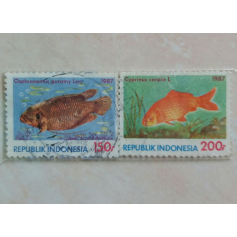 Perangko Ikan Tahun 1987 Set 2pcs Used