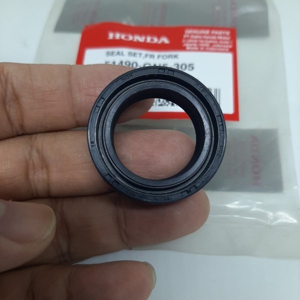 Seal Shock Depan Motor Bebek Honda