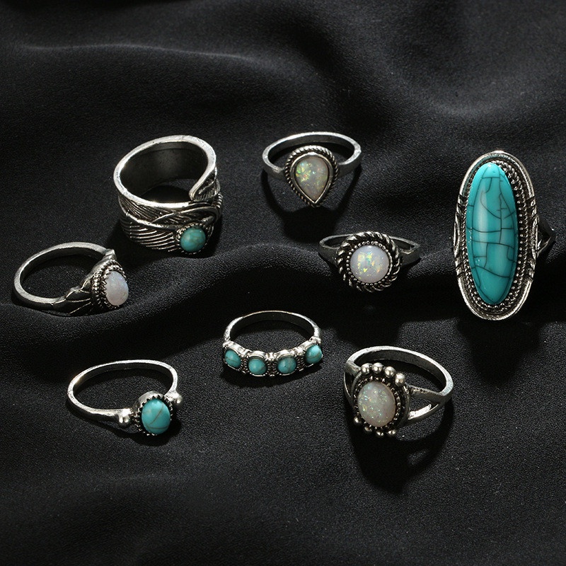 8pcs / Set Cincin Desain Ukiran Bulu Aksen Turquoise Gaya Bohemia Untuk Wanita