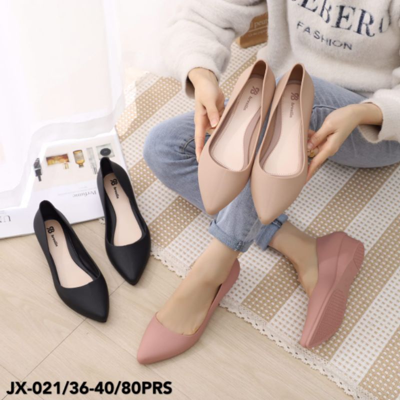 021A Sepatu Jelly Wedges tinggi 4cm