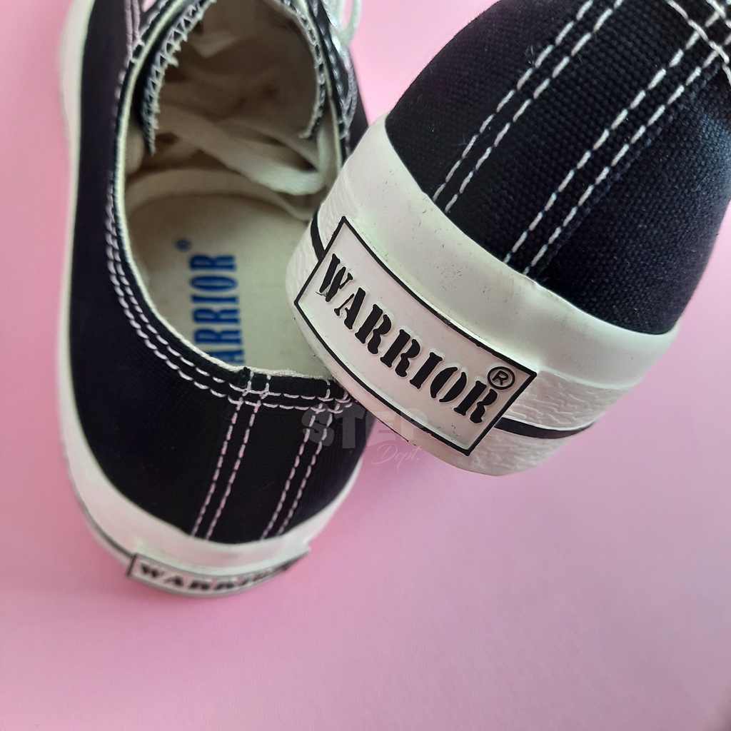 Sepatu Warrior Venus Black White