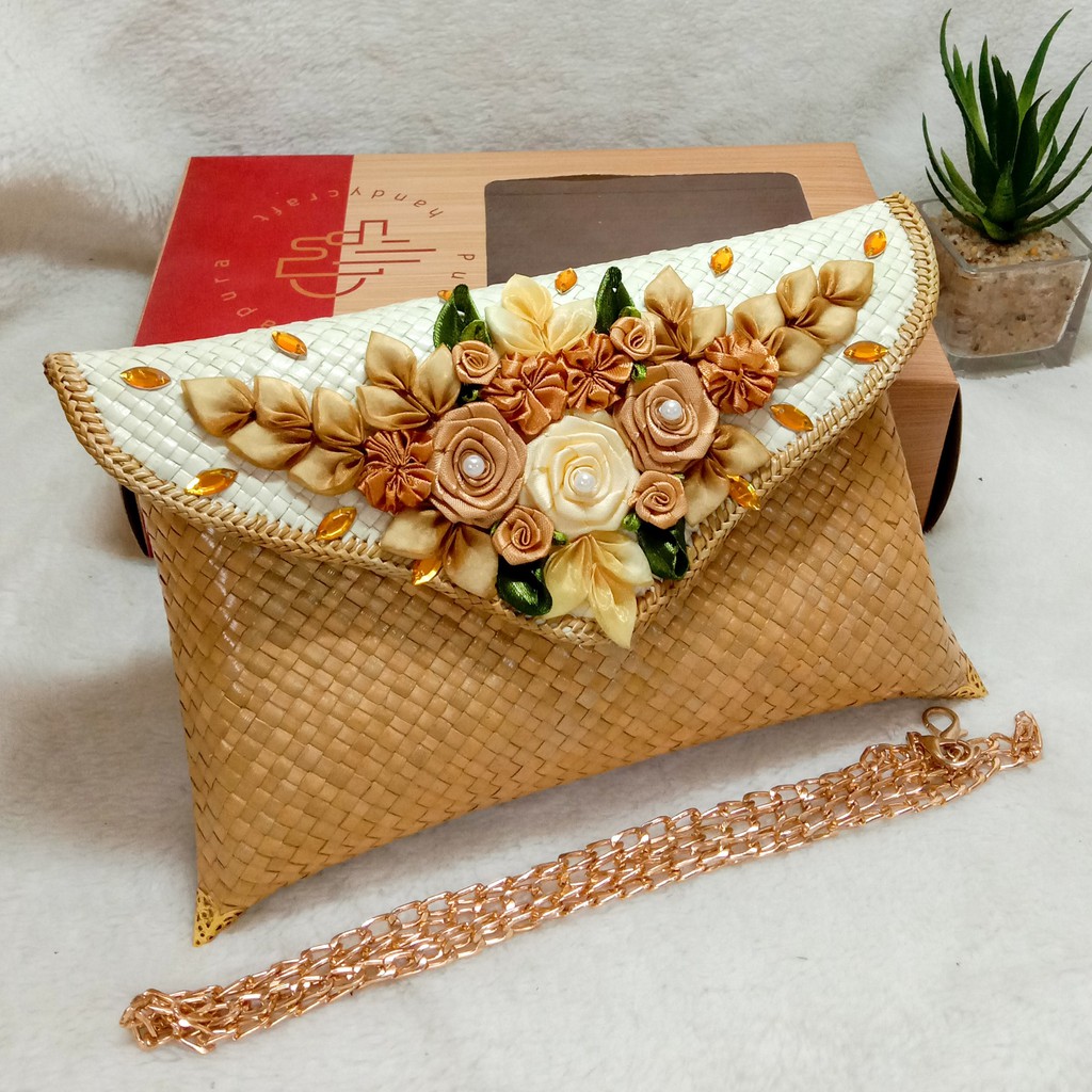 PSH Clutch Pesta Party Dompet Anyaman Pandan CK New