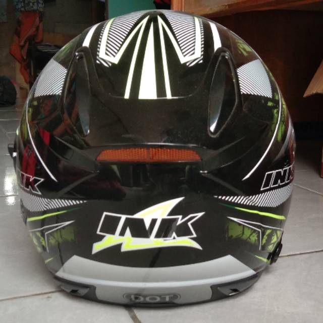 Aksesoris motor, helm ink cocok cewek cowok