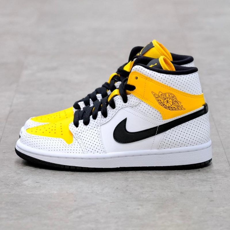 Air Jordan 1 Mid Laser Orange (W) 100% Authentic