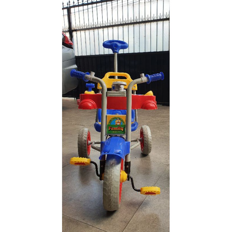 Preloved Sepeda Family Tricycle