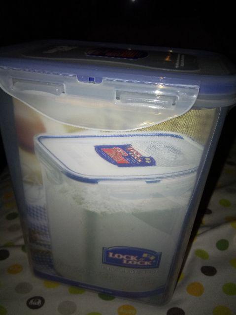 Lock&lock Rectangular 1.8 Liter -- Hpl813 --