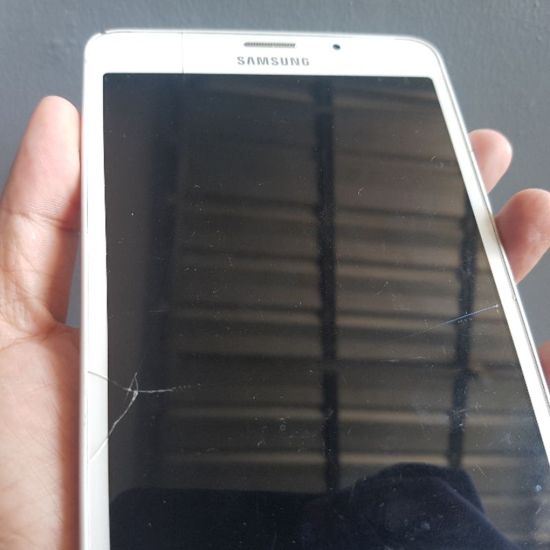 Samsung Tab A 2016 4G LTE SM-T285-3