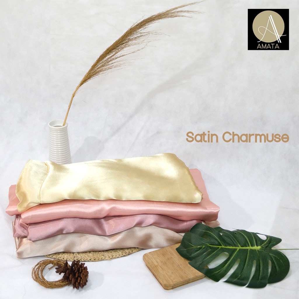 1/2 meter Kain Satin Charmuse / Sateen Silk Premium Creamie Amata