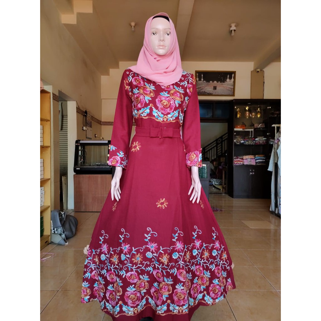 Gamis Danisa Bordir Sulam Bunga