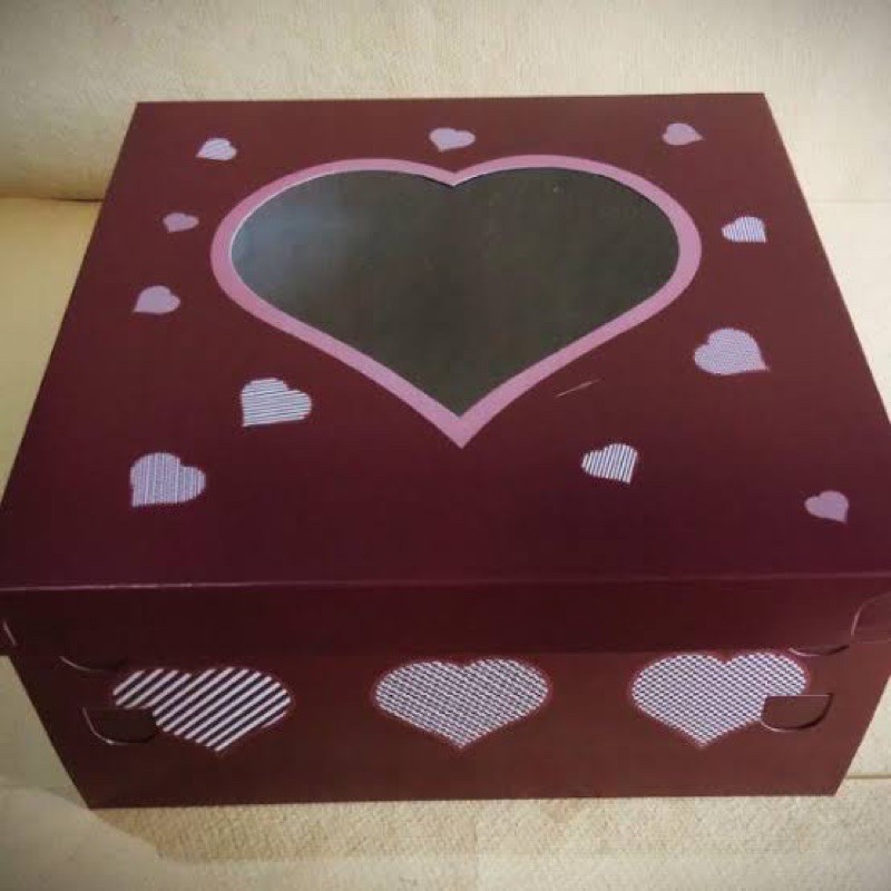 

dus hati marun uk 18 20 22 tinggi 12 1pcs