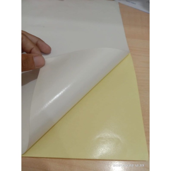 

Sticker cromo glossy uk A4 1 pak isi (100 lembar)