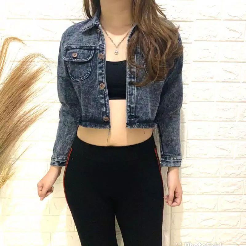 JAKET BIONDY DENIM LEVIS JEANSLEPIS JINS JAKET WANITA CEWEK CEWE-Crop Hitam