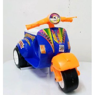 Mainan Vespa anak  motor vespa