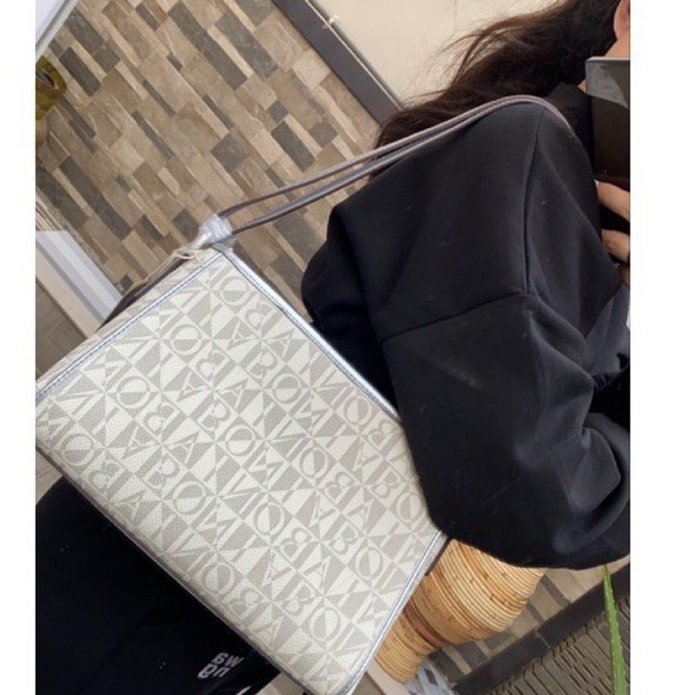 sling bag / Tote bag Bonia Singapore ORIGINAL
