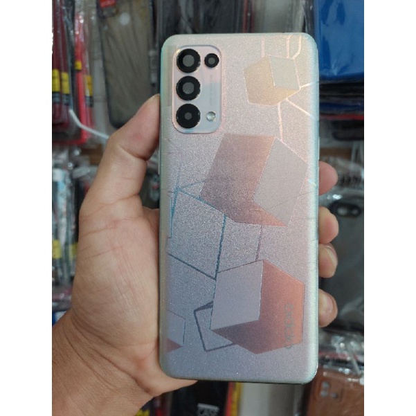 BACKDOOR OPPO RENO 5 ORIGINAL COPOTAN,Minus lecet pemakaian seperti digambar,sudah pakai Garskin