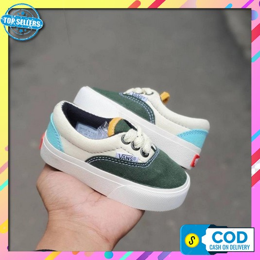 Kids [Cod] Sepatu Woody Non Led Sneakers Anak Laki-Laki Dan Perempuan  Sepatu Anak  Era 1 Tahun Laki