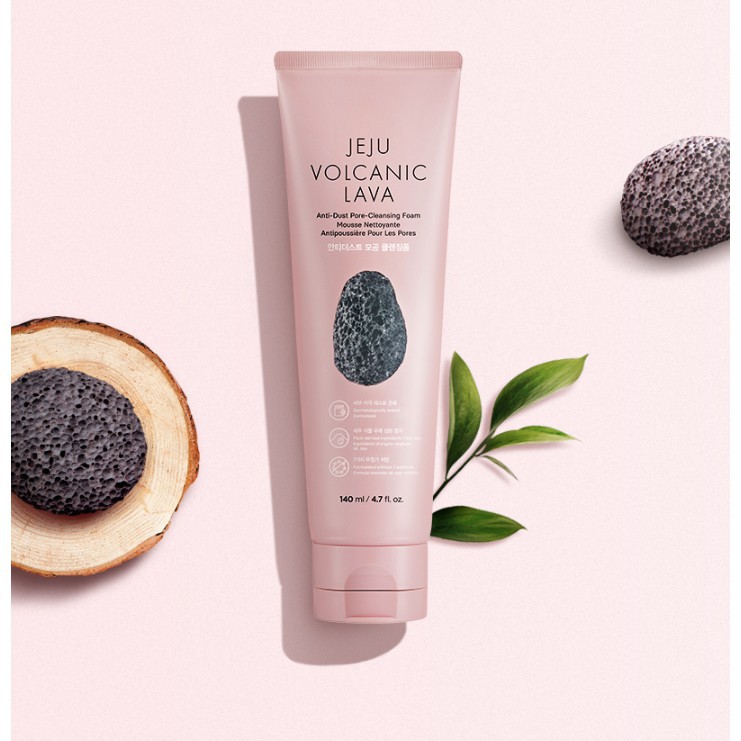 THE FACE SHOP Jeju Volcanic Lava Anti Dust Pore Cleansing Foam 140ml