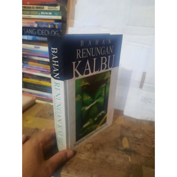 BAHAN RENUNGAN KALBU Penghantar Mencapai Pencerahan Jiwa