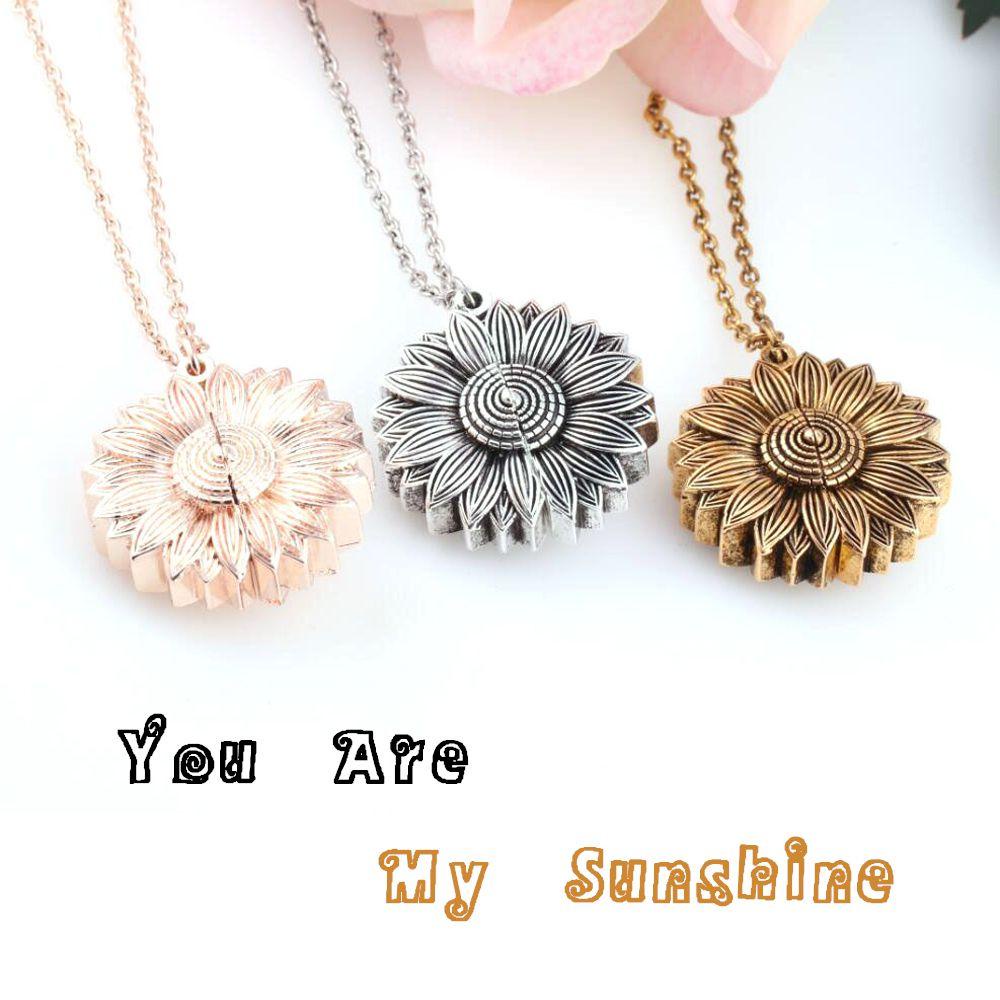 Kalung Rantai Liontin Bulat Motif Tulisan You Are My Sunshine Untuk Wanita