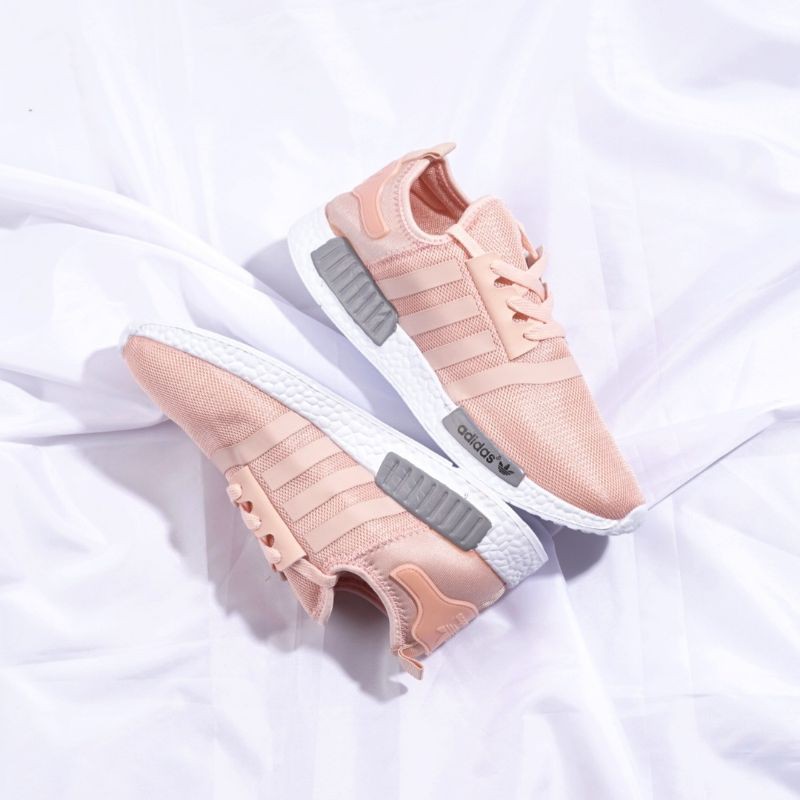 nmd r1 cloud white vapour pink