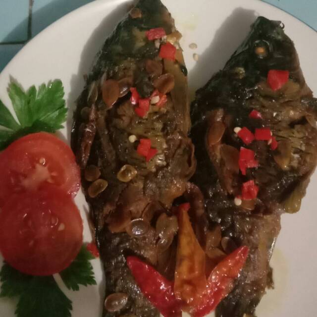 

Pindang ikan mas