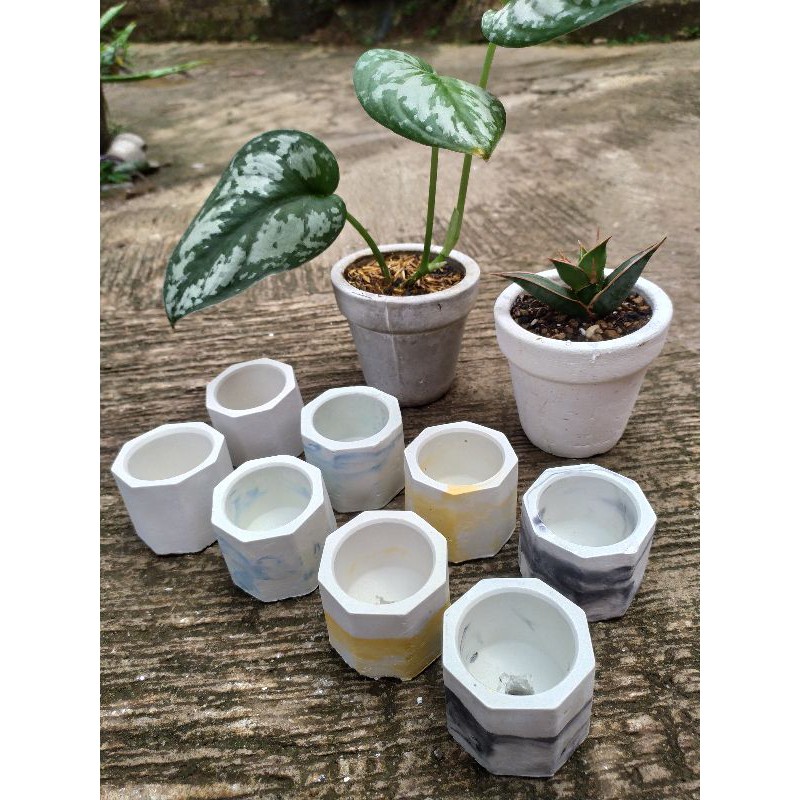Pot Mini sekulen/Pot Semen/Pot Gerabah/Pot industrial/pot kaktus