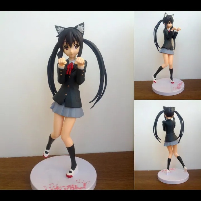 Premium Figure Nakano Azusa - 1.51 (20cm) Original