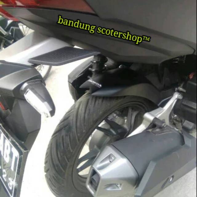 Hugger vario 125 dan 150 tahun 2018 spakbor Kolong honda vario 2020 aksesoris motor
