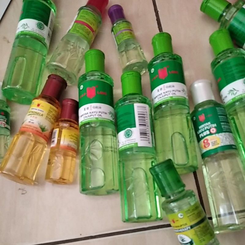 Minyak Kayu Putih Cap Lang 15~120 ml