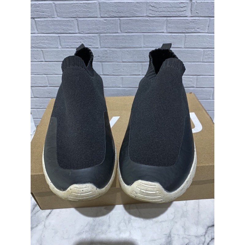 PRELOVED GYOU BY WAKAI SIZE 39 BLACK