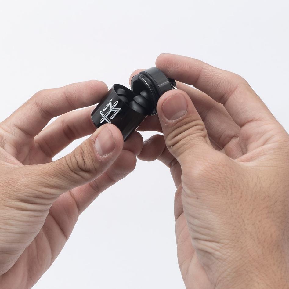 Best Seller.. Maternal Disaster - Acc - Md Plug