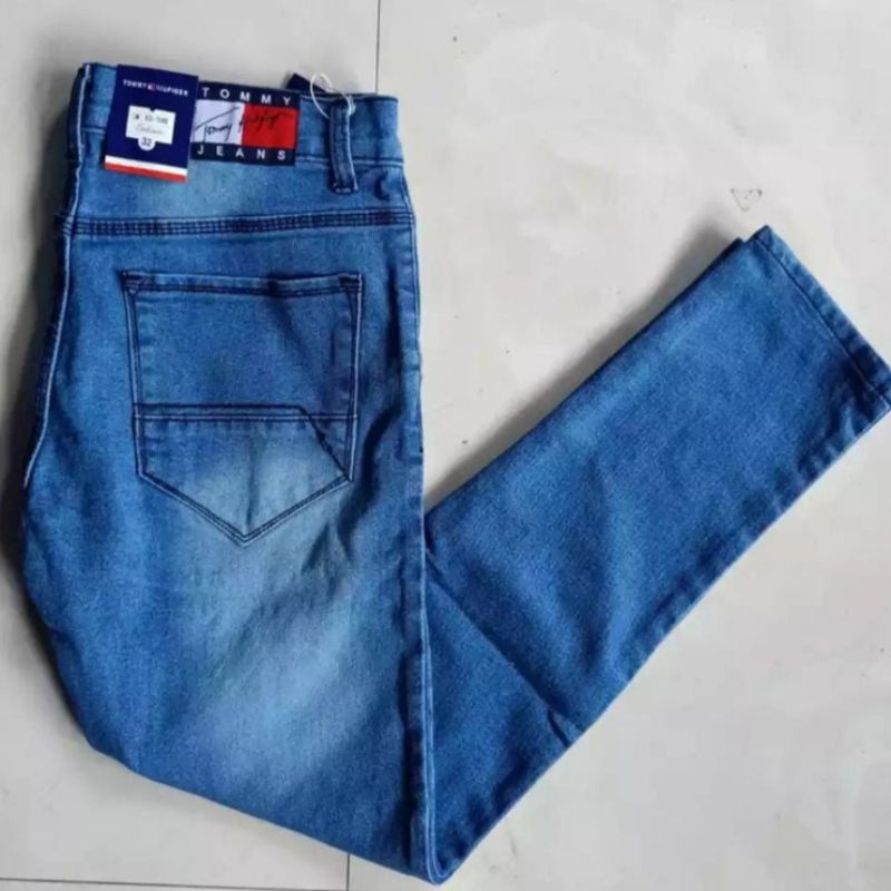 JEAN TOMMY HILFIGER