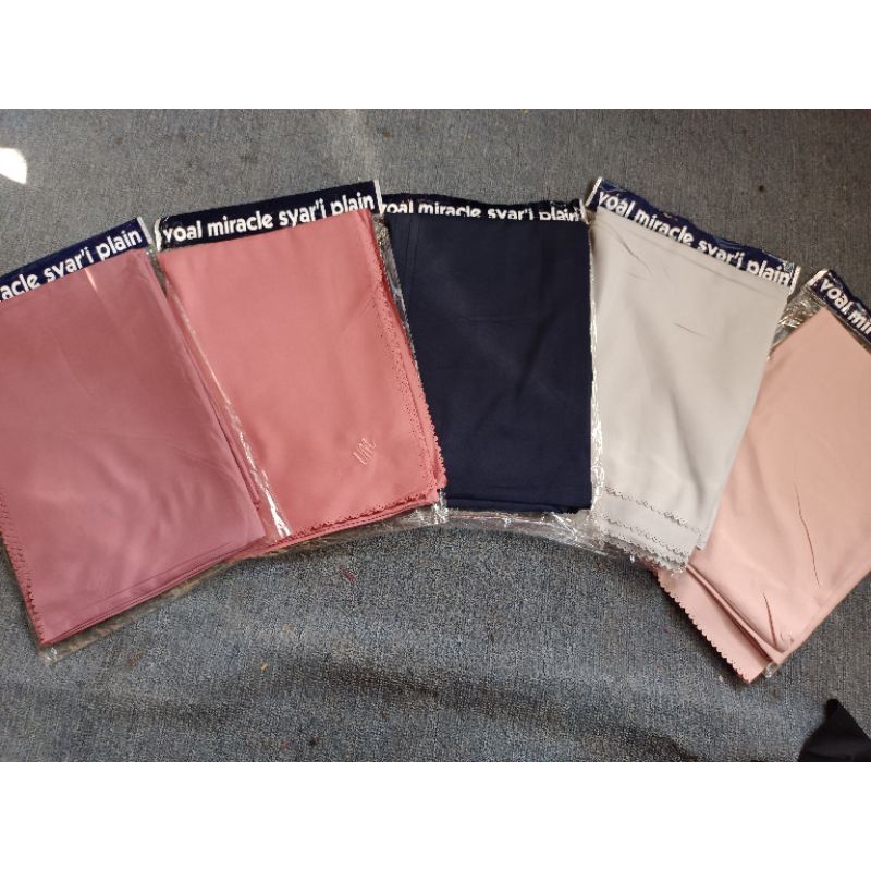 Voal Miracle Syar'i Plain umama 130cmx130cm