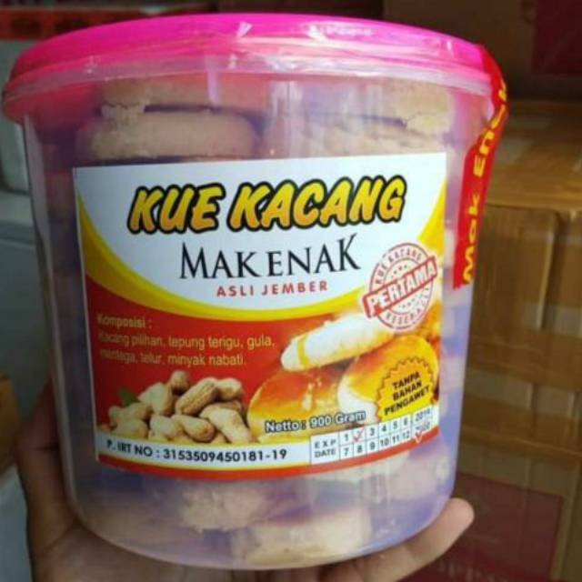

Kue kacang mak enak