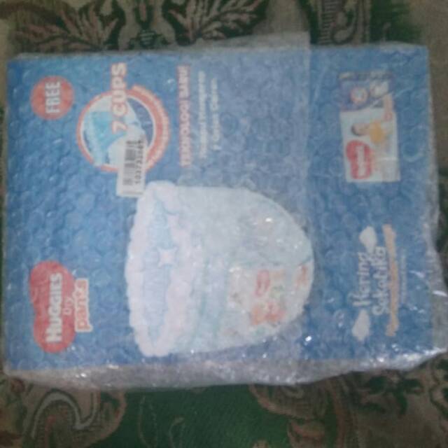 Huggies dry pants M